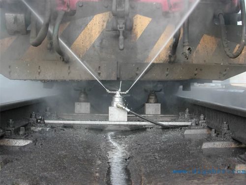 ȫ�Ԅ�(d��ng)ͨ�^(gu��)ʽϴ܇(ch��)����ϵ�y(t��ng) 03(e).jpg